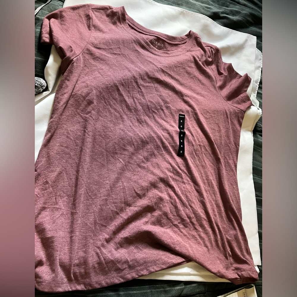 NWTO Red Torrid Everyday Tee size 0 (12/14)